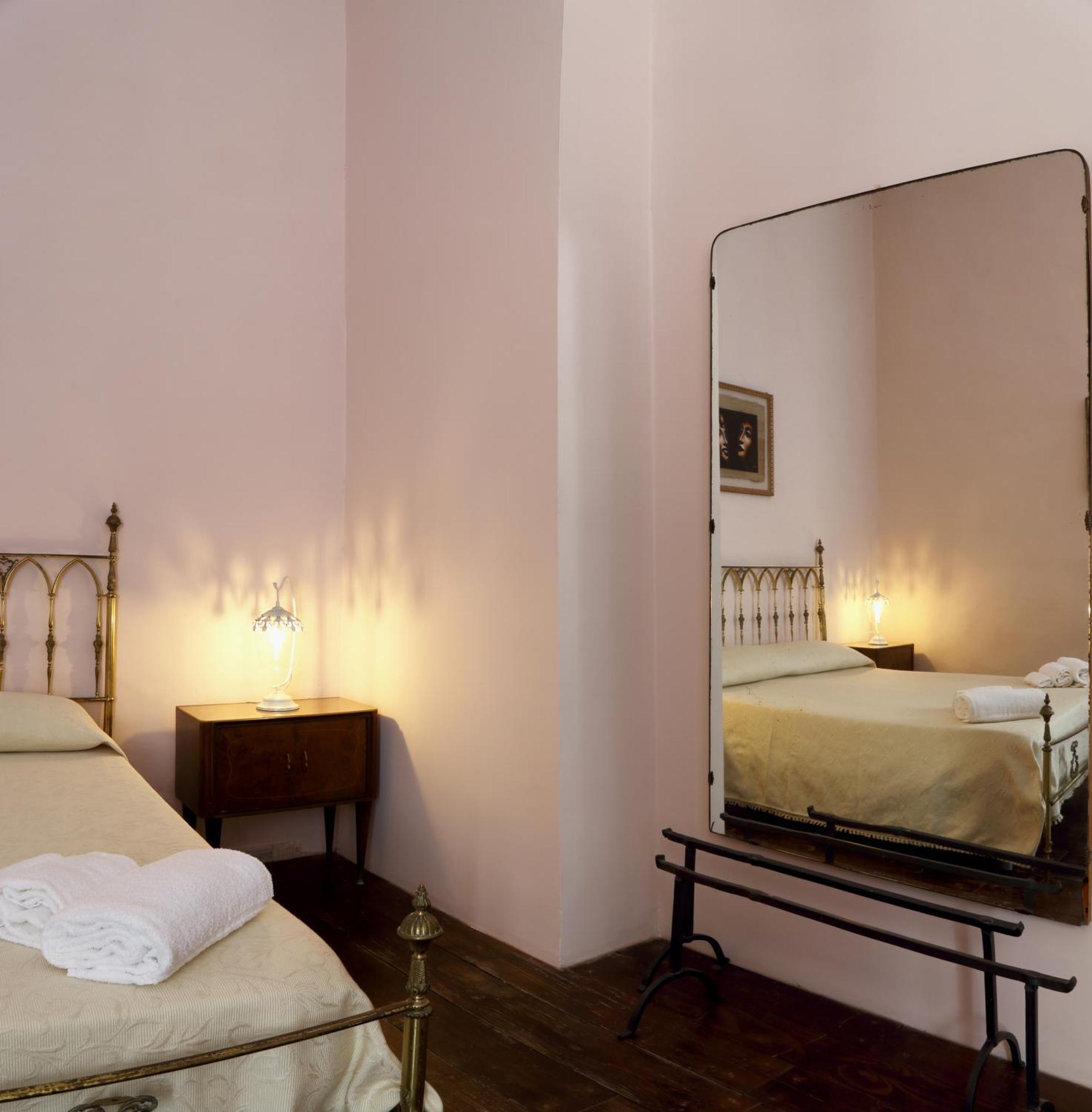 B&B Dimora Muzio And Restaurant Галиполи Стая снимка
