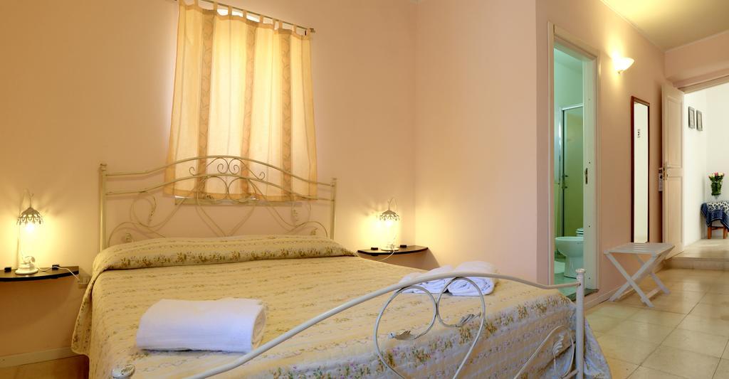 B&B Dimora Muzio And Restaurant Галиполи Екстериор снимка
