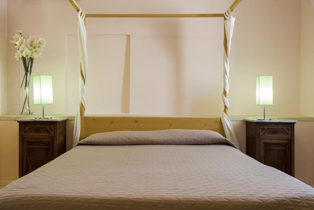 B&B Dimora Muzio And Restaurant Галиполи Екстериор снимка