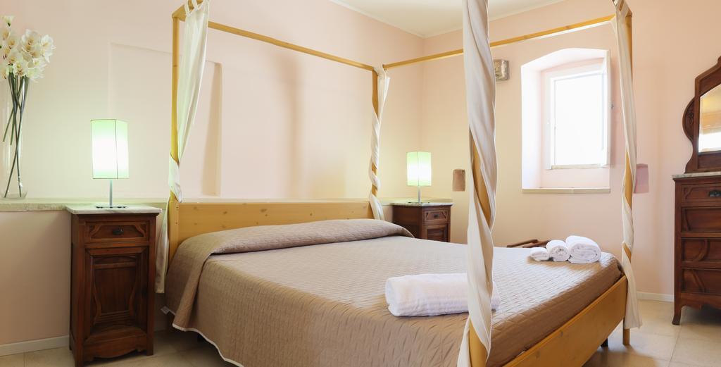 B&B Dimora Muzio And Restaurant Галиполи Екстериор снимка